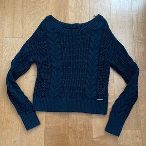 Abercrombie & Fitch navy blue cable sweater S